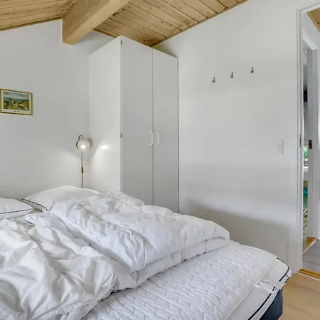 Lovely Home In Oksbol With Sauna Дом отдыха