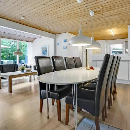 Lovely Home In Oksbol With Sauna Дом отдыха
